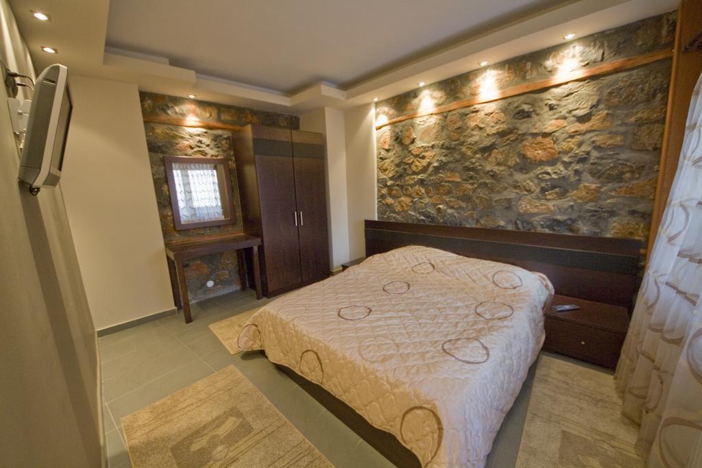 Onar Guesthouse Paleósz Ájosz Athanásziosz Kültér fotó